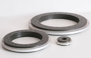 Sliding slewing ring bearings